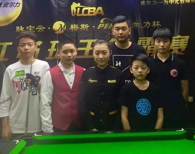 极大地帮助 极大地帮助