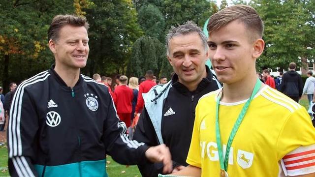 上保持优势 上保持优势